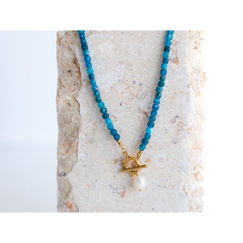 Apatite Beaded Necklace Pearl Pendant Gold Toggle Waterproof Jewelry